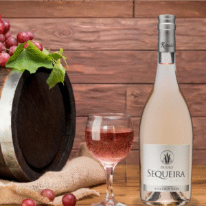 quinta-da-sequeira-vino-rosado-douro-ambientada